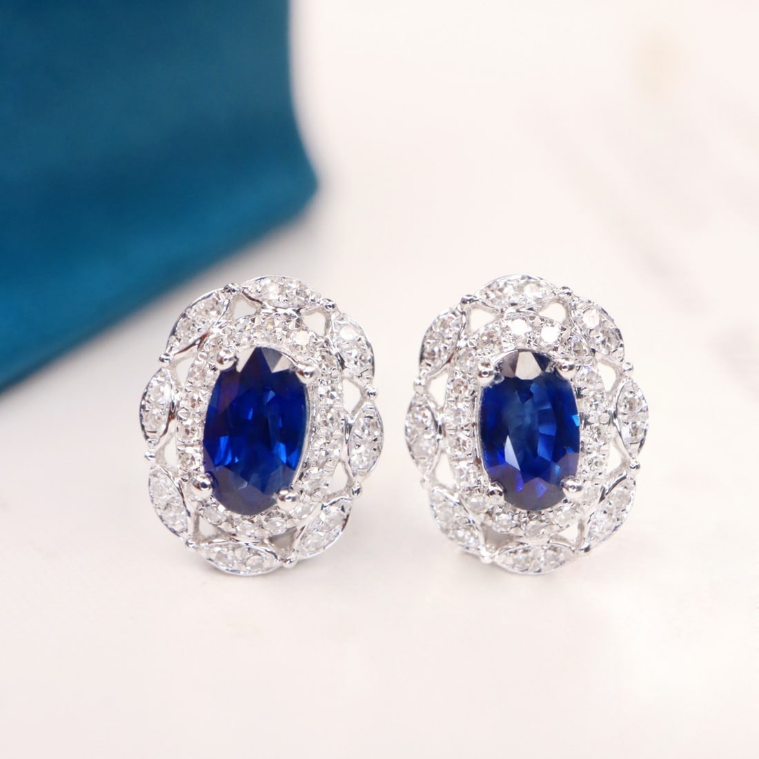 14k Gold 0.80 Ctw Natural Sapphire & Diamond Earrings - 2