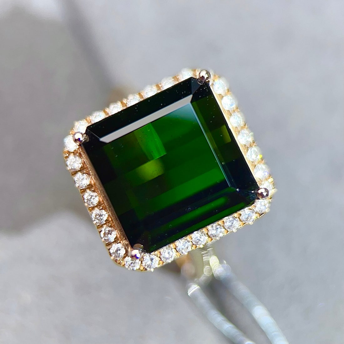 14k Gold 9.36 Ctw Natural Tourmaline & Diamond Ring - 3