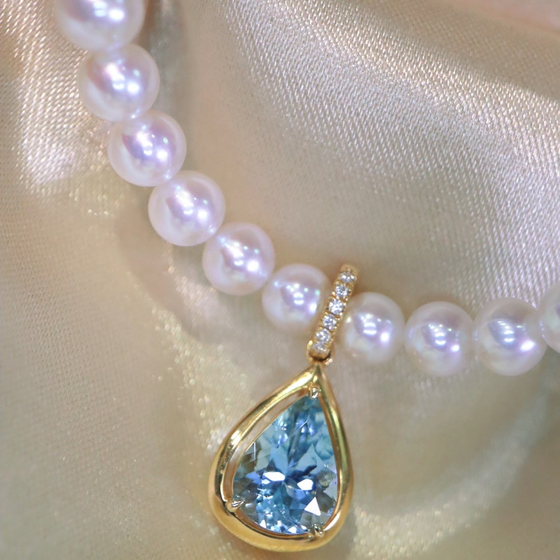 14k Gold 1.27 Ct Natural Aquamarine & Diamond Pendant( Without Chain ) - 6