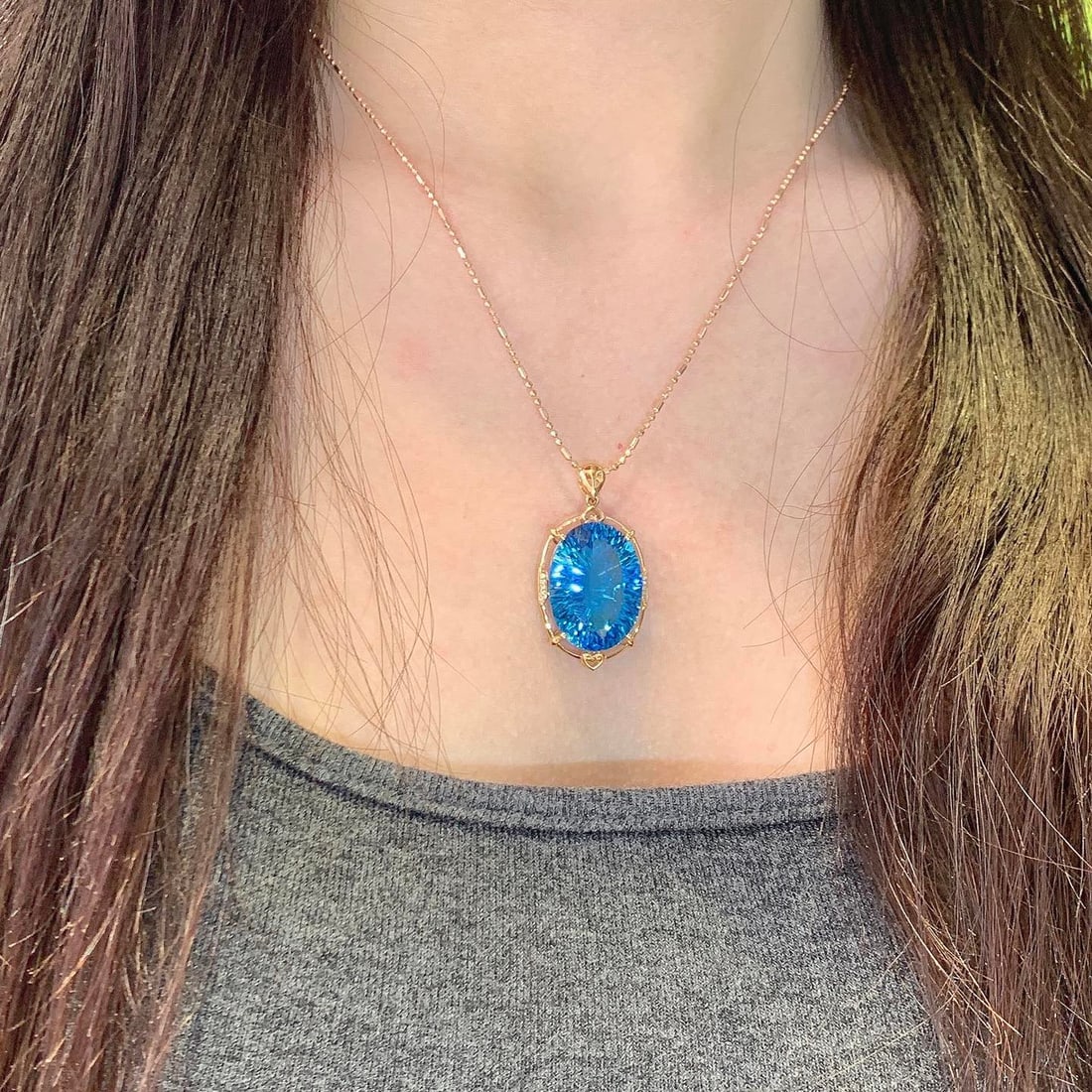 14k Gold 20.05 Ct Natural Topaz & Diamond Pendant( Without Chain ) - 4