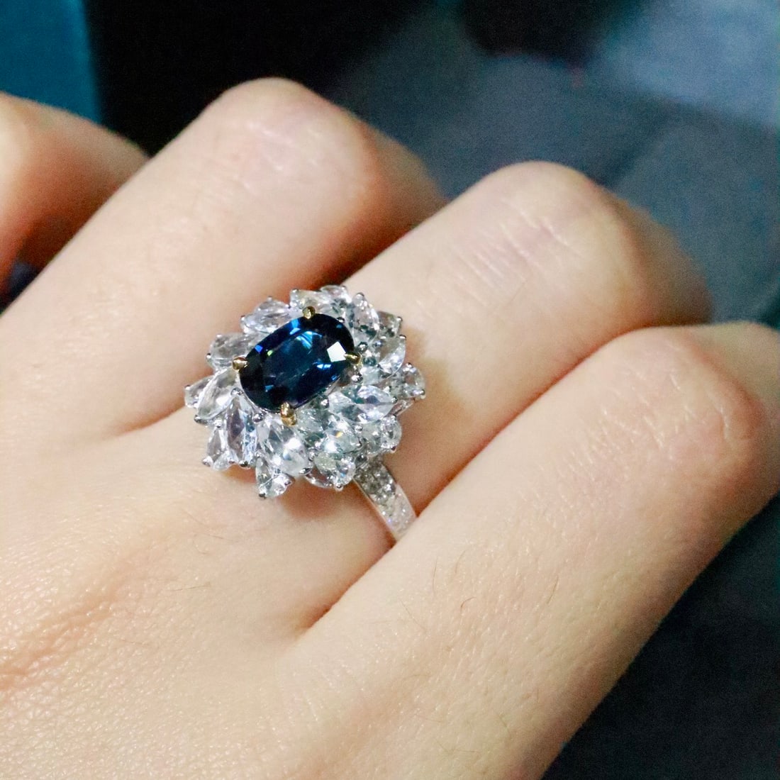 14k Gold 1.47 Ctw Natural Sapphire & Diamond Ring - 6