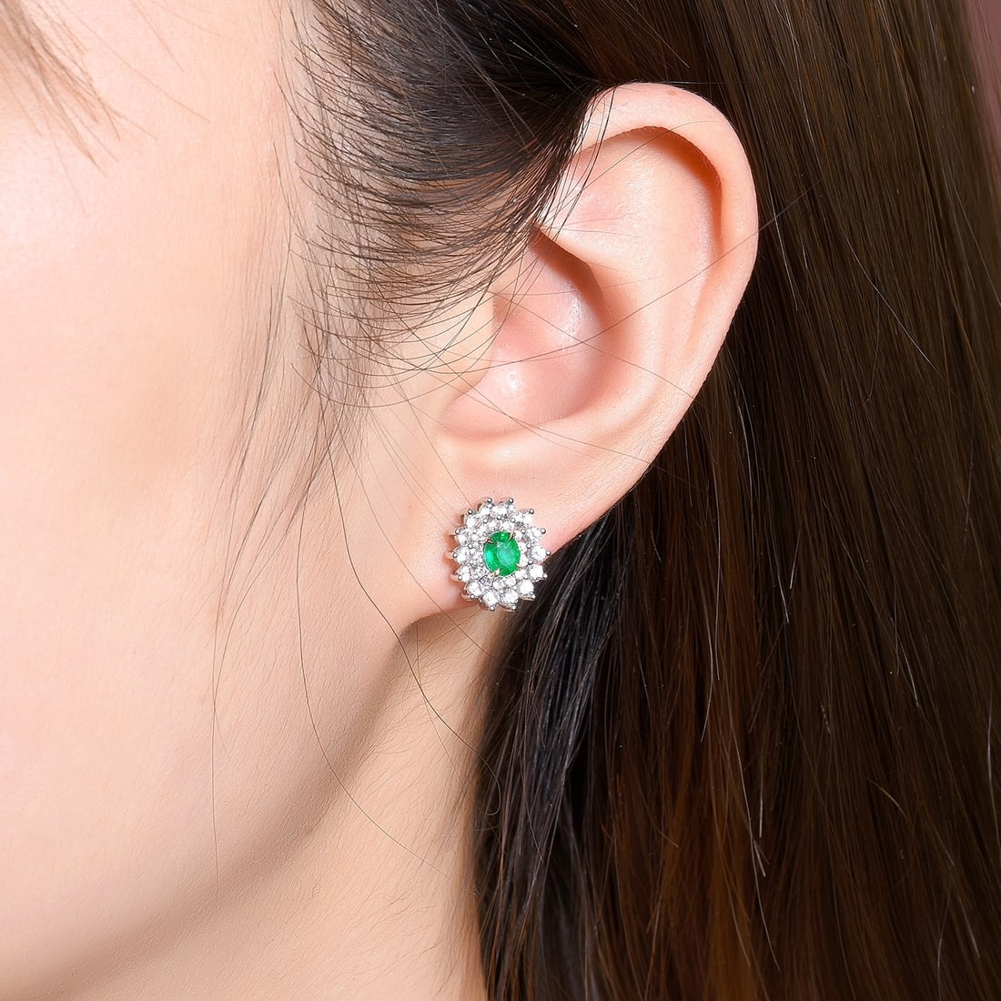 14k Gold 1.95 Ctw Natural Emerald & Sapphire Earrings - 5