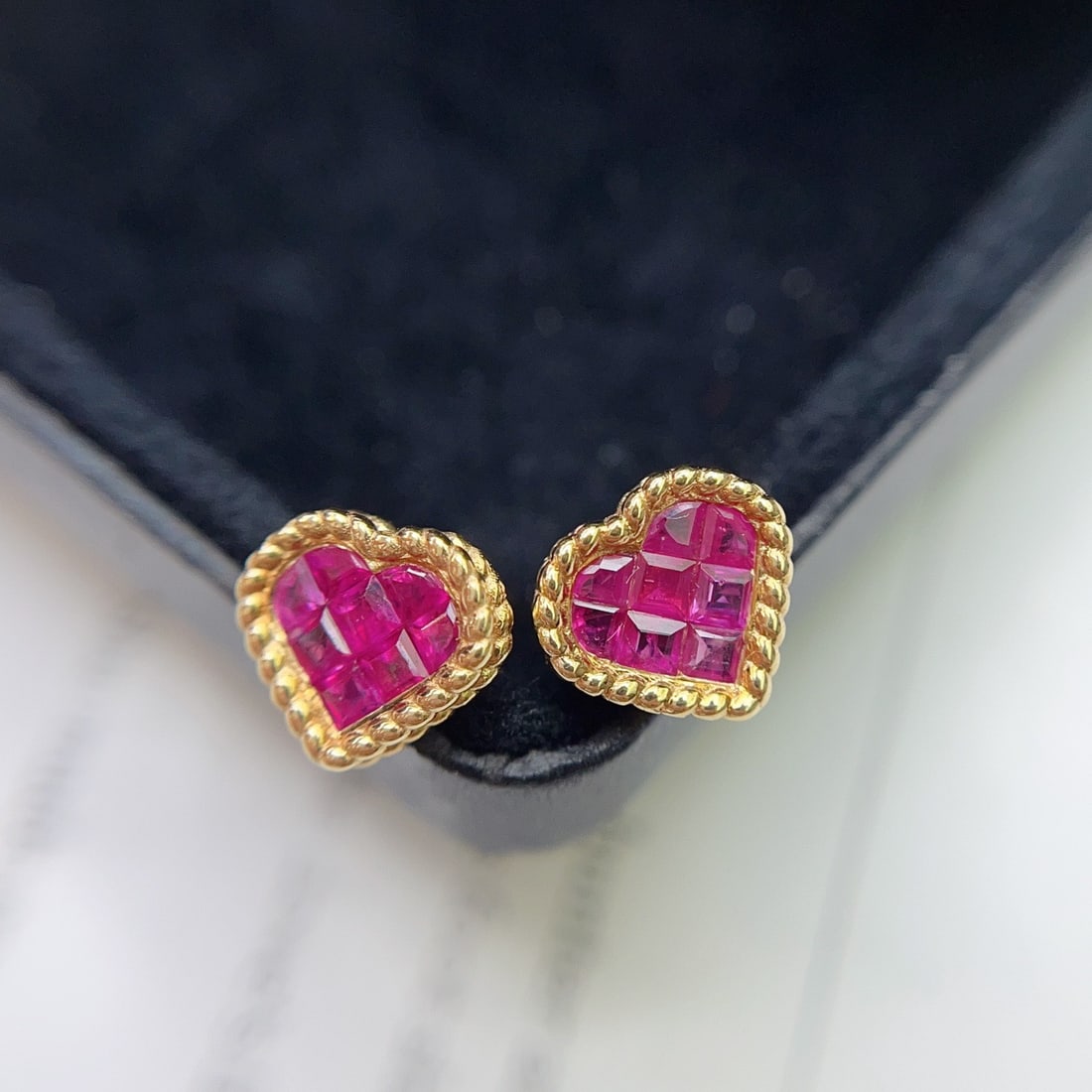 14k Gold 1.10 Ct Natural Ruby Earrings - 2