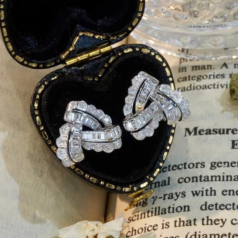 14k Gold 0.58 Ct Natural H Diamond Earrings - 2