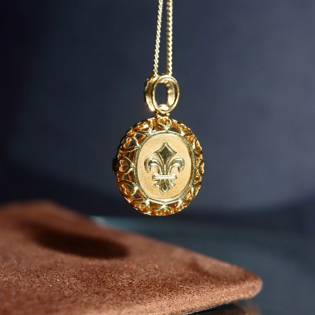 14k Gold 3.18 Ctw Natural Sapphire & Diamond Pendant( Without Chain ) - 5