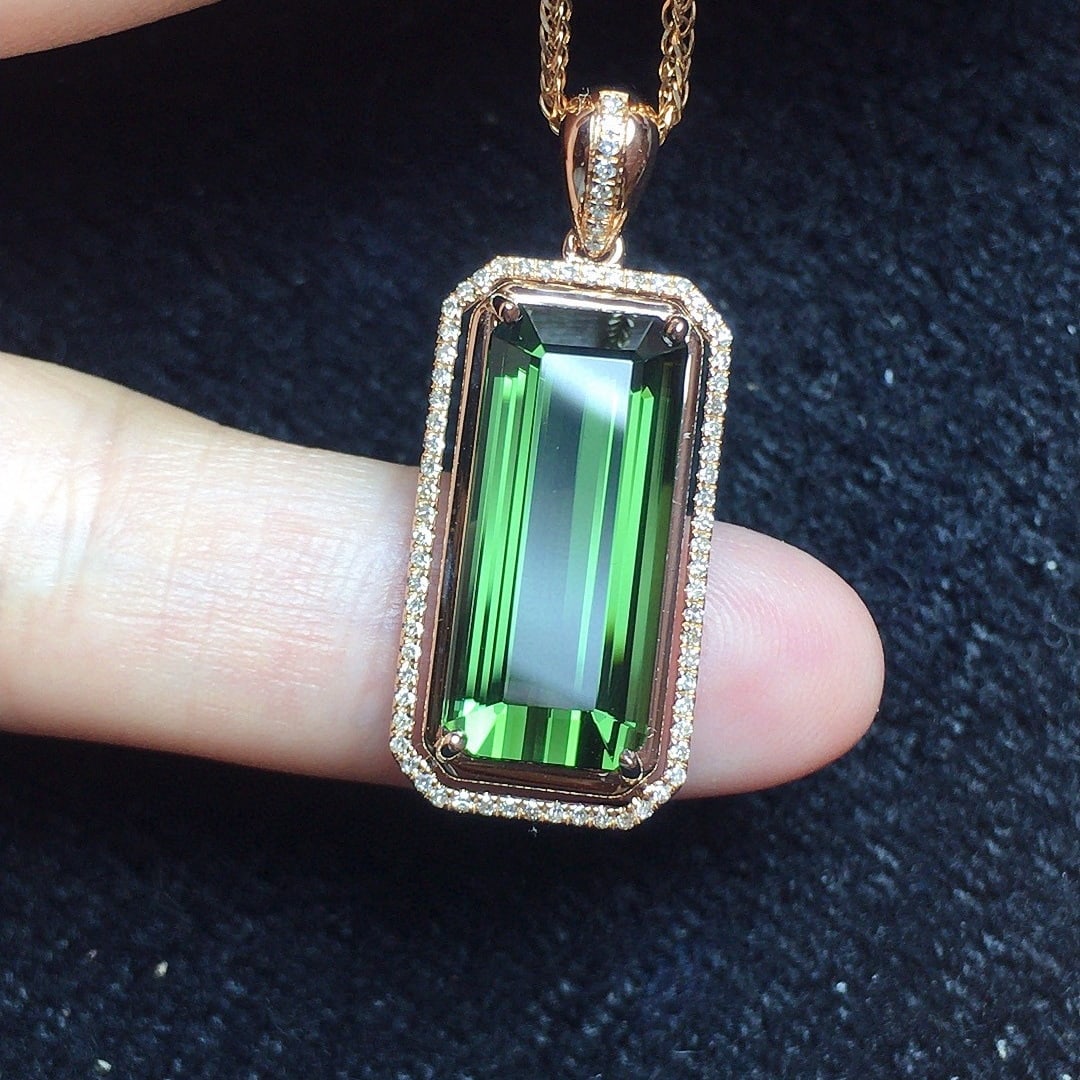 14k Gold 7.0 Ct Natural Tourmaline & Diamond Pendant( Without Chain ) - 4