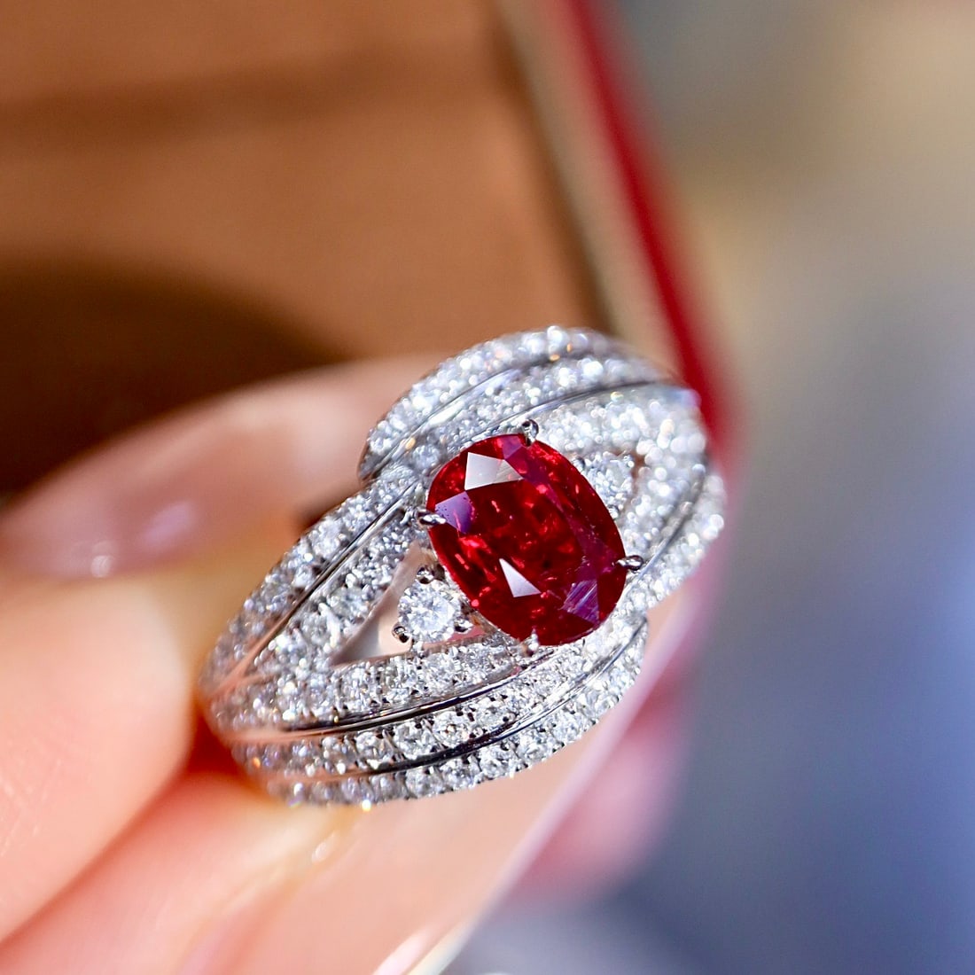 14k Gold 1.64 Ctw Natural Ruby & Diamond Ring - 4