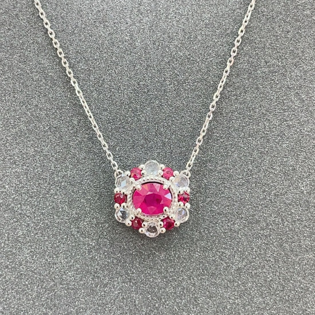 14k Gold 0.5 Ct Natural Ruby & Sapphire Necklace: Ref:231144393 // gold content:14k gold // main gemstone:ruby // shape:oval // carat weight:0. 5ct // color:red // treatment:natural // // adjacent gemstone 2 : sapphire // number of stones:6 //