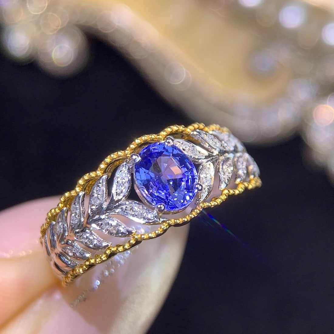 14k Gold 1 Ct Natural Sapphire & Diamond Ring - 4