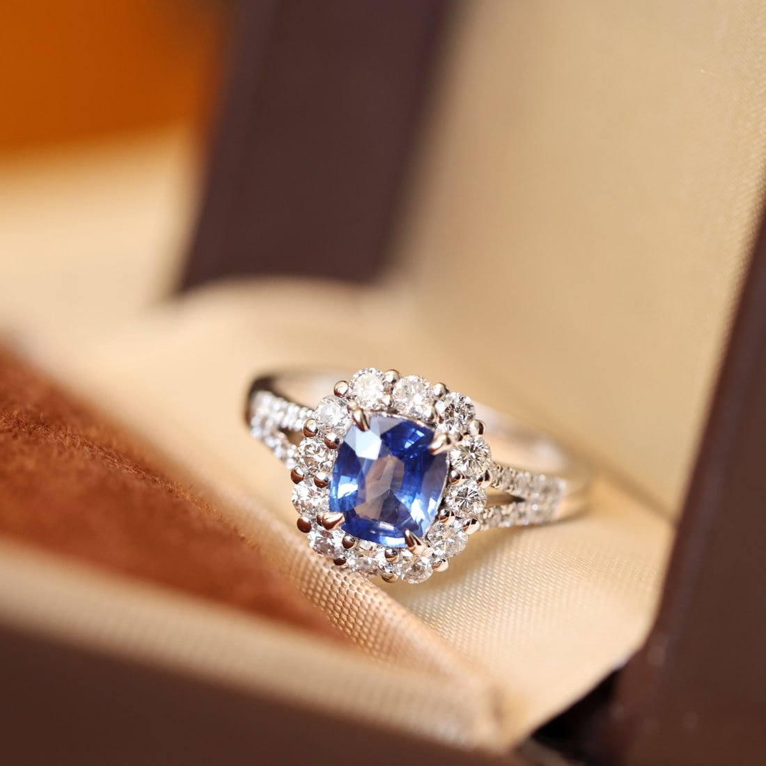 14k Gold 1.86 Ctw Natural Sapphire & Diamond Ring: Ref:231144416 // gold content:14k gold // ring size:7. 25us // // main gemstone:sapphire // shape:cushion // carat weight:1. 16ct // color:blue // treatment:natural // // adjacent gemstone 2 : diamond