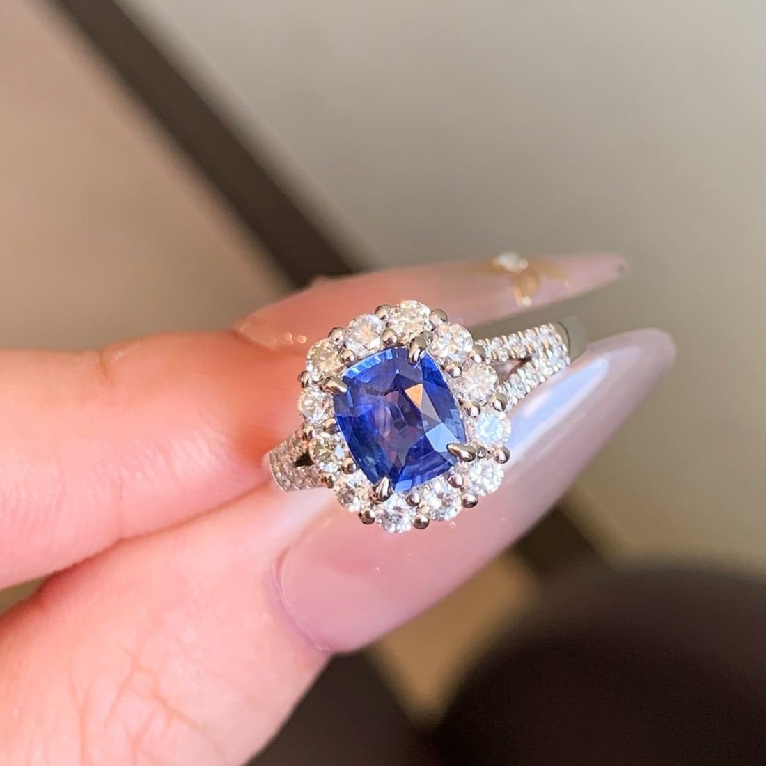 14k Gold 1.86 Ctw Natural Sapphire & Diamond Ring - 4