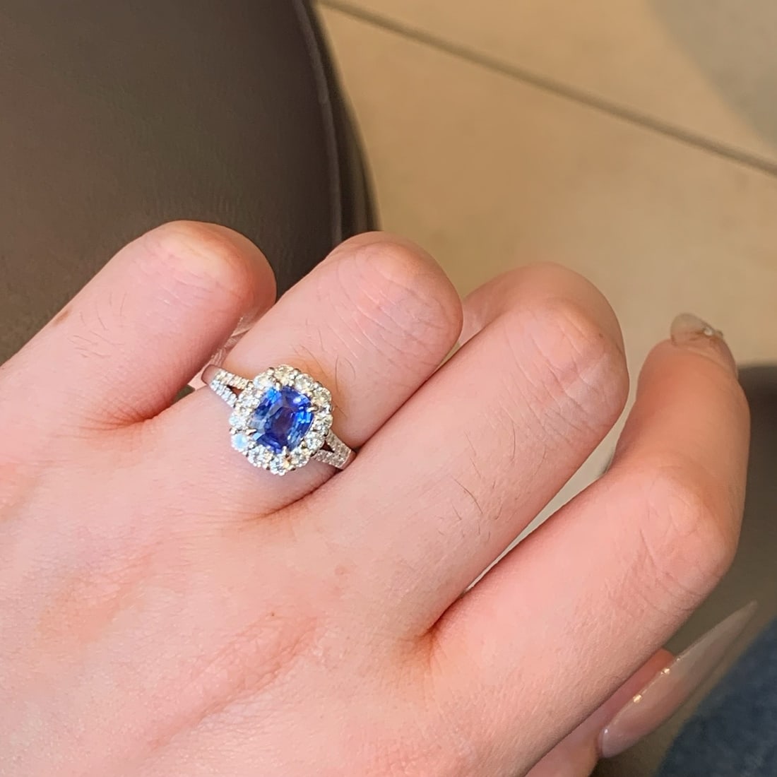 14k Gold 1.86 Ctw Natural Sapphire & Diamond Ring - 5