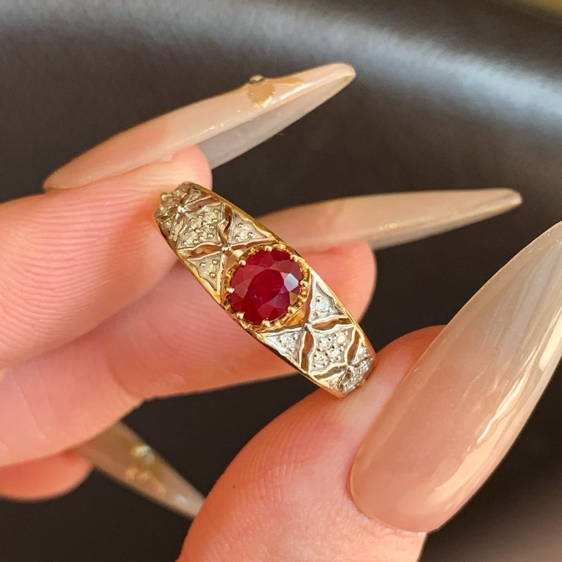 14k Gold 0.66 Ctw Natural Ruby & Diamond Ring - 7
