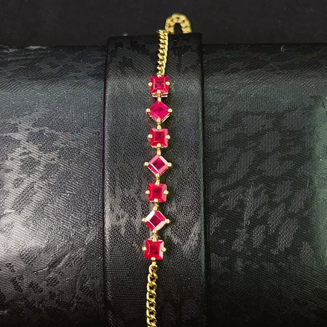 14k Gold 2.00 Ct Natural Ruby Bracelet - 2