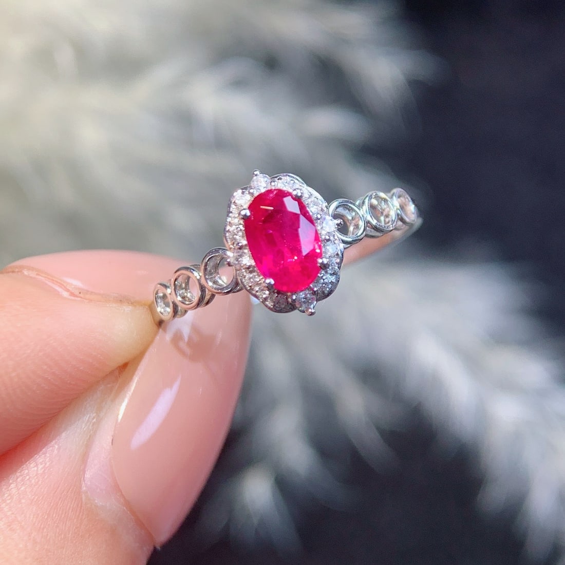 14k Gold 0.6 Ct Natural Ruby & Diamond Ring - 6