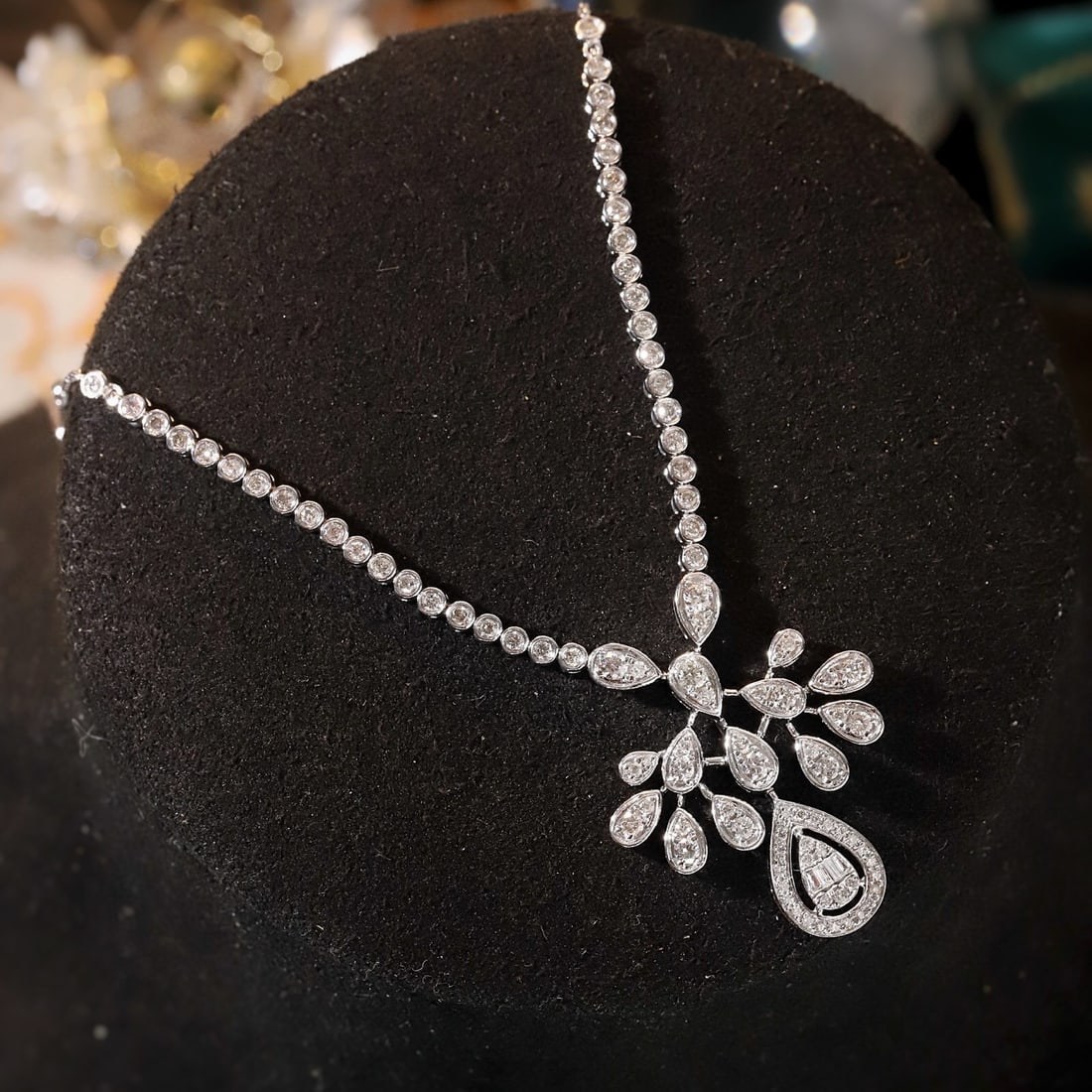 14k Gold 1.1 Ct Natural H Diamond Necklace - 3