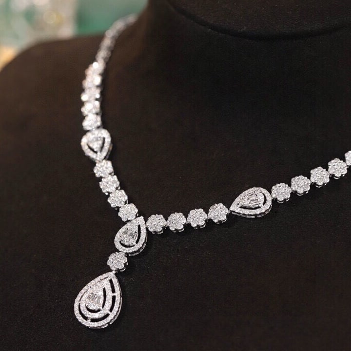 14k Gold 3.9 Ct Natural H Diamond Necklace - 2