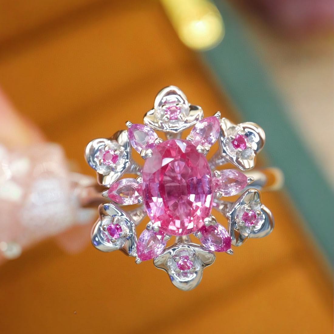 14k Gold 1.66 Ct Natural Padparadscha Sapphire Ring: Ref:231135075 // gold content:14k gold // ring size:7. 25us // // main gemstone:padparadscha sapphire // shape:multiple // carat weight:1. 66ct // color:orangish pink // treatment:natural //