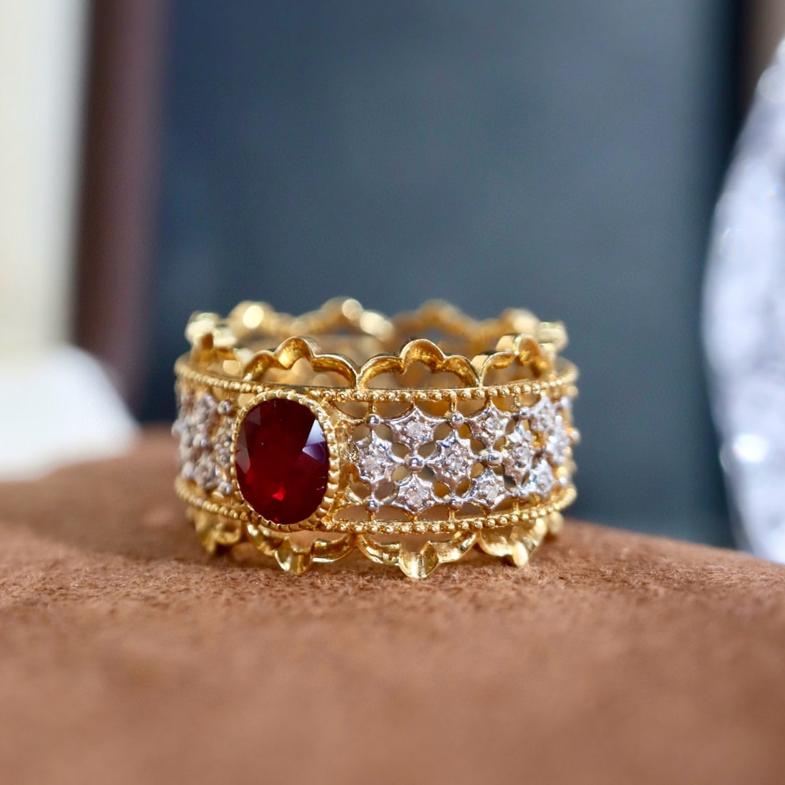 14k Gold 0.84 Ctw Natural Ruby & Diamond Ring - 4