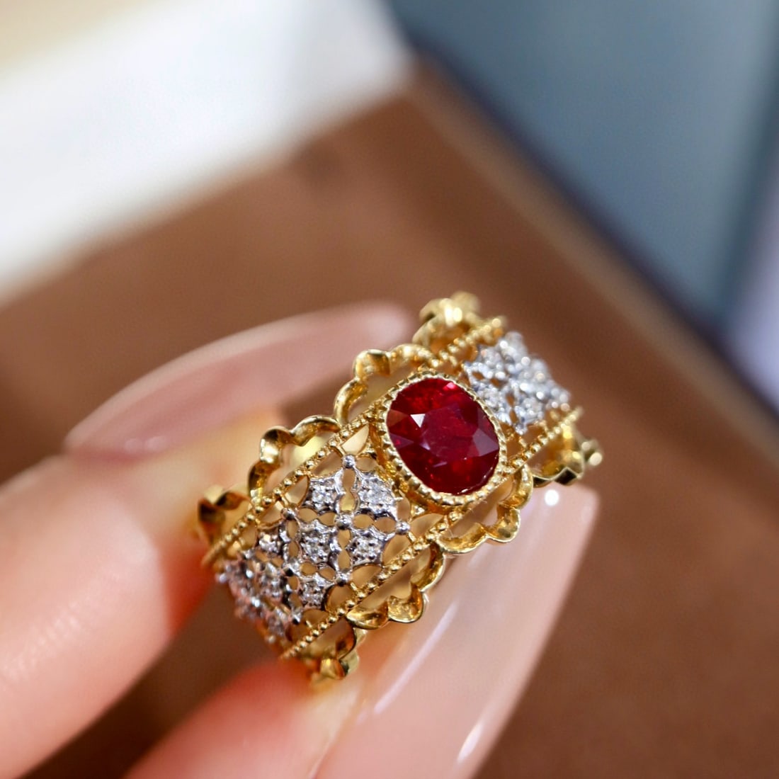 14k Gold 0.84 Ctw Natural Ruby & Diamond Ring - 8