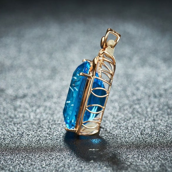 14k Gold 24.53 Ct Natural Topaz & Diamond Pendant( Without Chain ) - 4