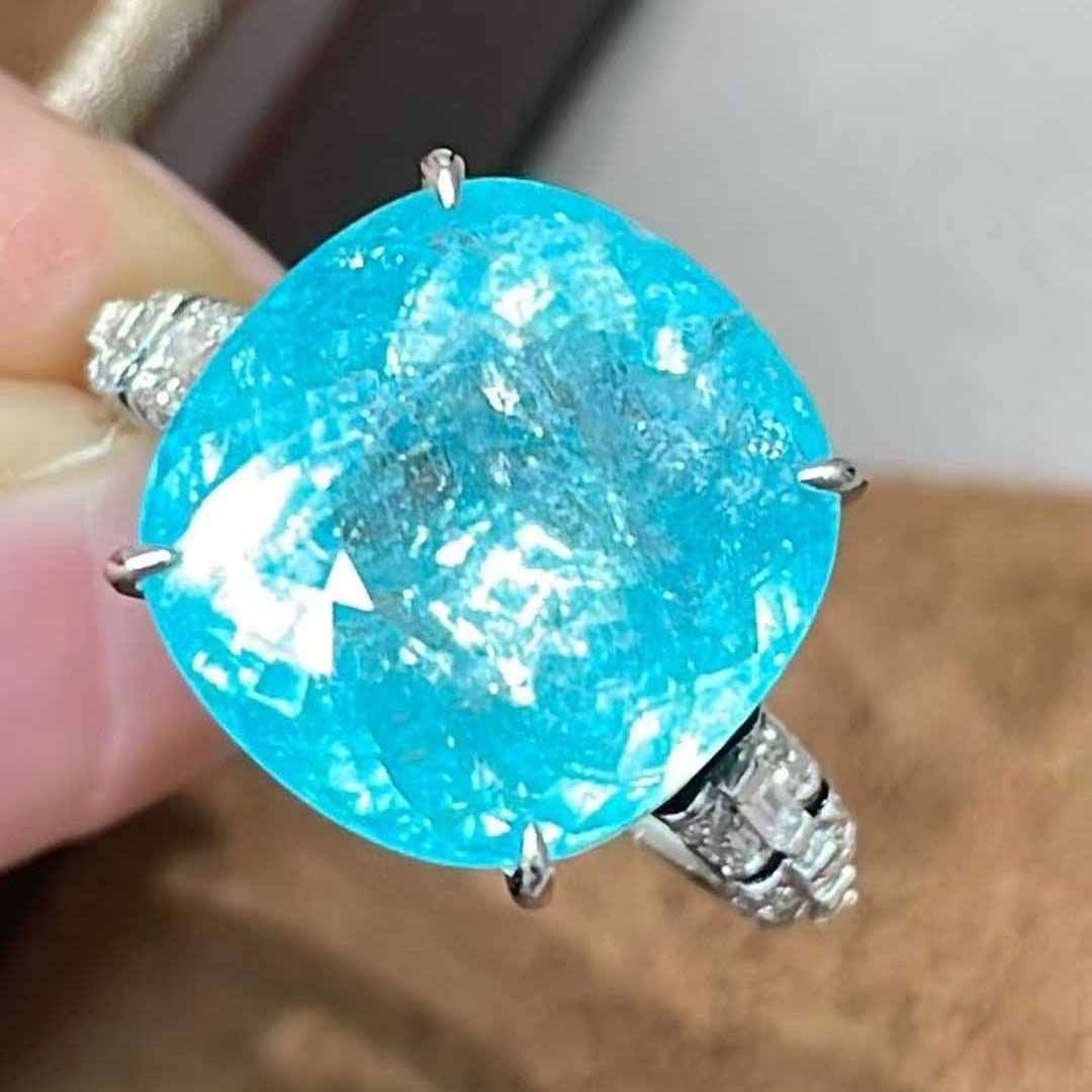 14k Gold 9.6 Ct Natural Paraiba Tourmaline & Diamond Ring - 5