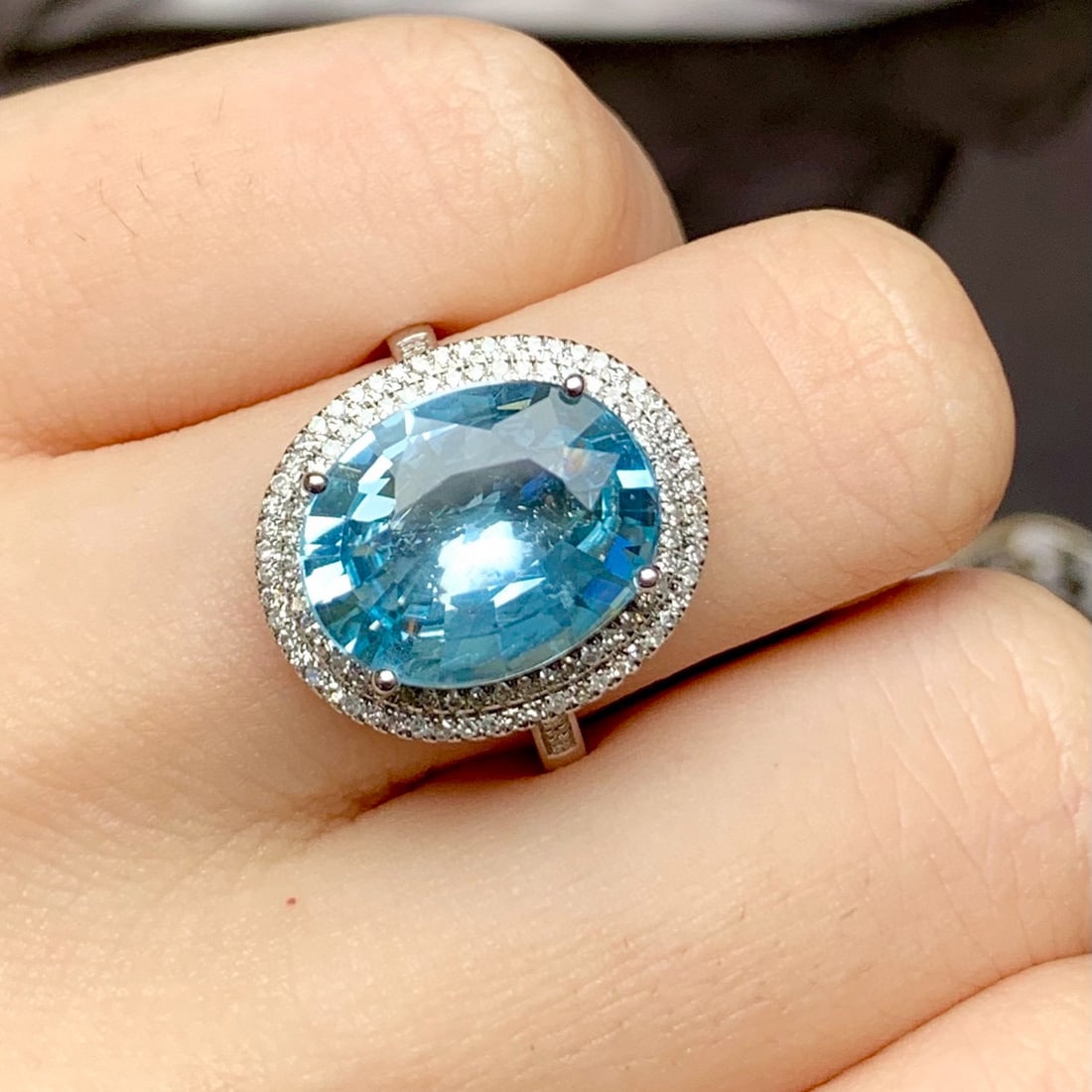 14k Gold 4.35 Ct Natural Aquamarine & Diamond Ring - 3