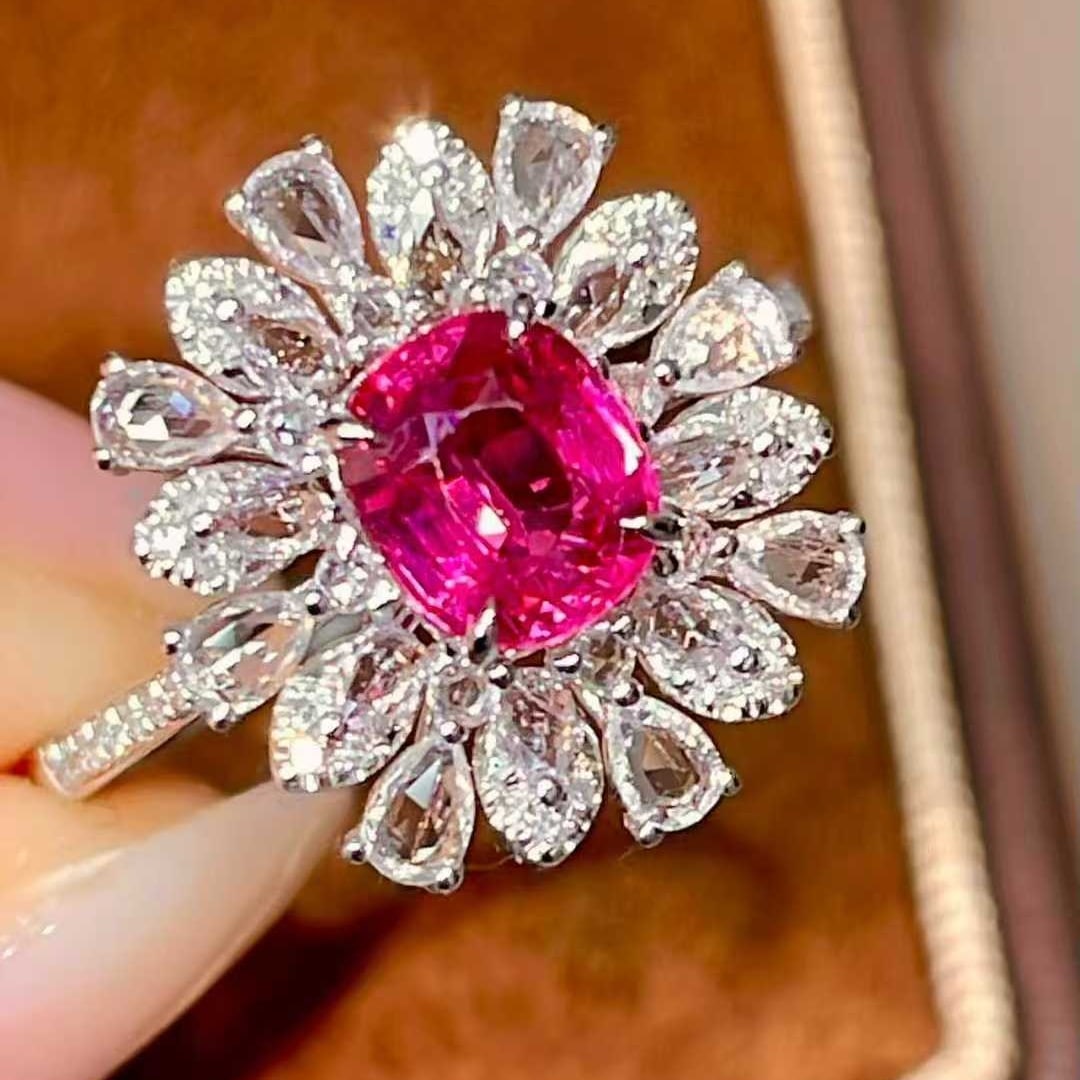 14k Gold 1.1 Ct Natural Ruby & Diamond & Sapphire Ring - 2