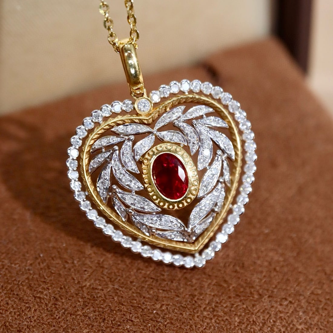 14k Gold 1.16 Ctw Natural Ruby & Diamond Pendant( Without Chain ): Ref:231135129 // gold content:14k gold // main gemstone:ruby // shape:oval // carat weight:0. 65ct // color:red // treatment:natural // // adjacent gemstone 2 : diamond // shape:round // carat