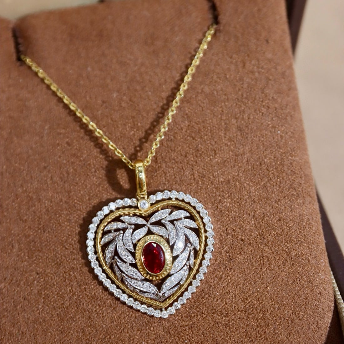 14k Gold 1.16 Ctw Natural Ruby & Diamond Pendant( Without Chain ) - 8