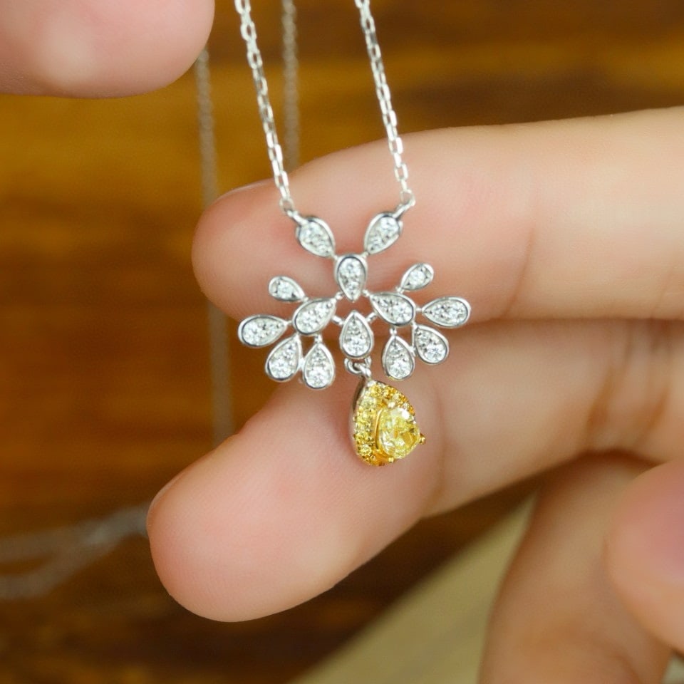14k Gold 0.41 Ctw Natural Yellow Diamond & Diamond Necklace - 3
