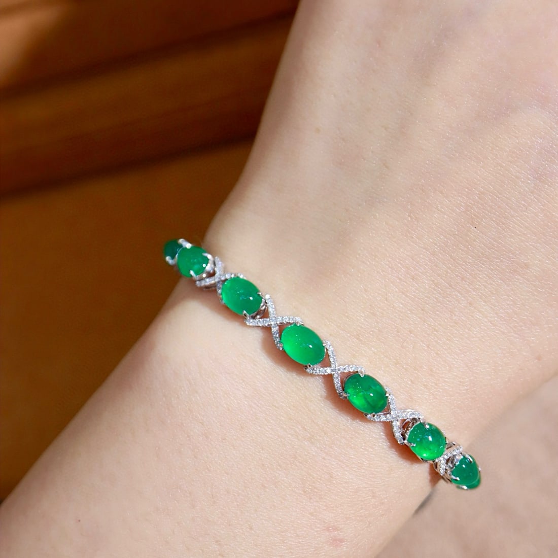 14k Gold 10.93 Ctw Natural Emerald & Diamond Bracelet - 6