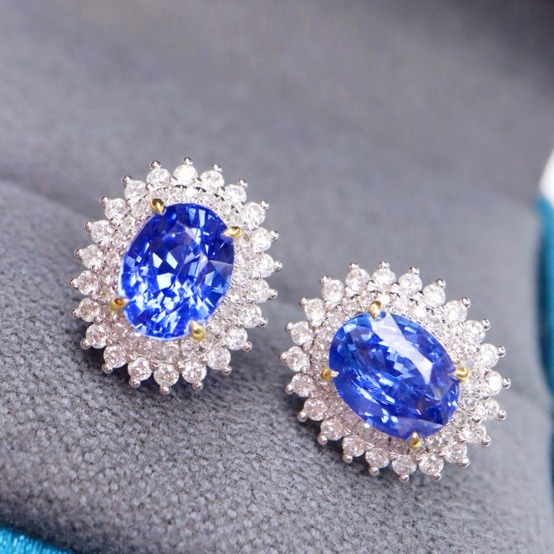 14k Gold 2.77 Ctw Natural Sapphire & Diamond Earrings - 4