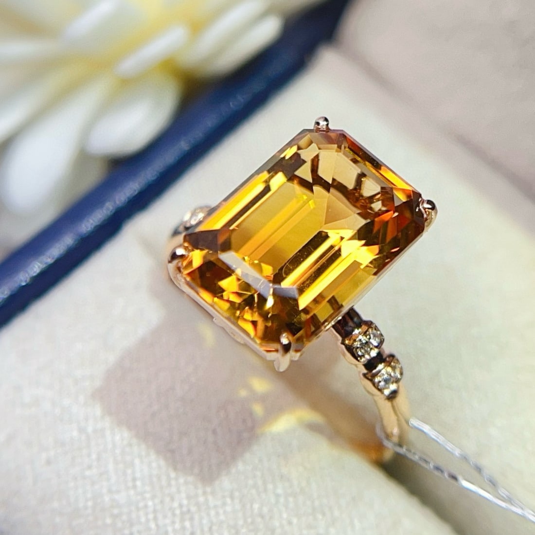 14k Gold 5.17 Ctw Natural Citrine & Diamond Ring - 2