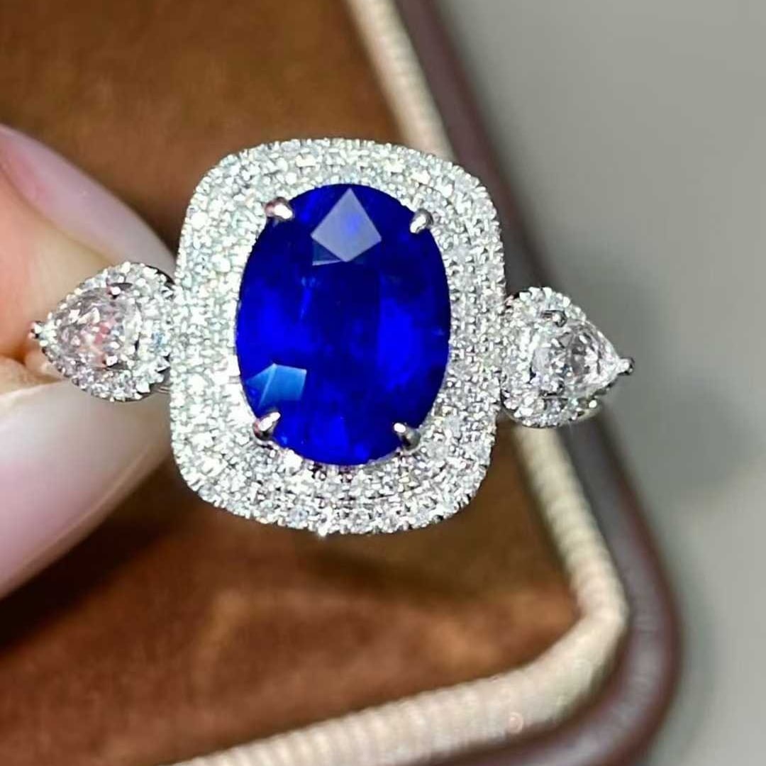 14k Gold 2.48 Ctw Natural Sapphire & Diamond Ring: Ref:231135206 // gold content:14k gold // ring size:7. 25us // // main gemstone:sapphire // shape:oval // carat weight:2. 18ct // color:blue // treatment:natural // // adjacent gemstone 2 :