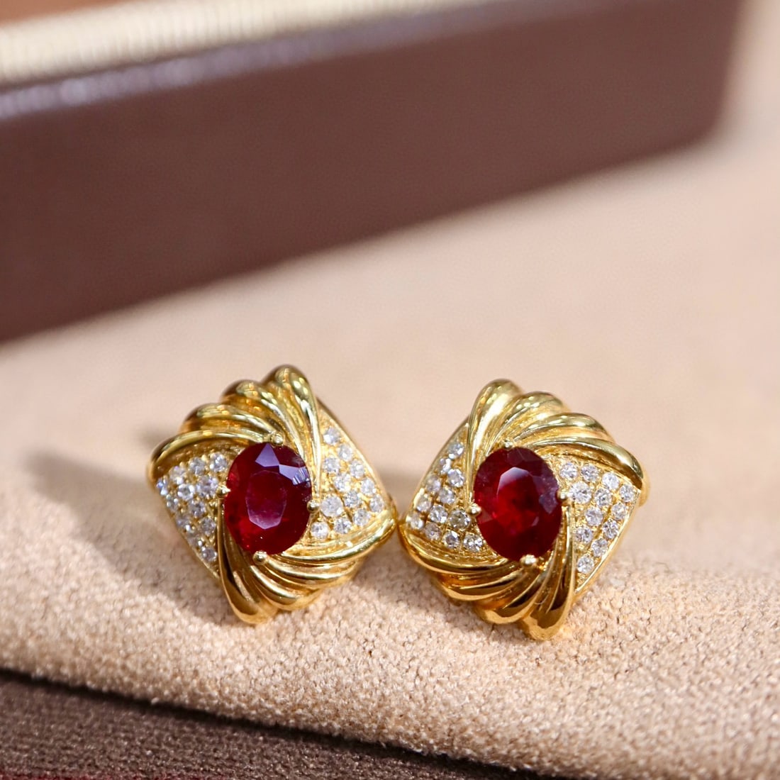 14k Gold 1.12 Ctw Natural Ruby & Diamond Earrings - 3