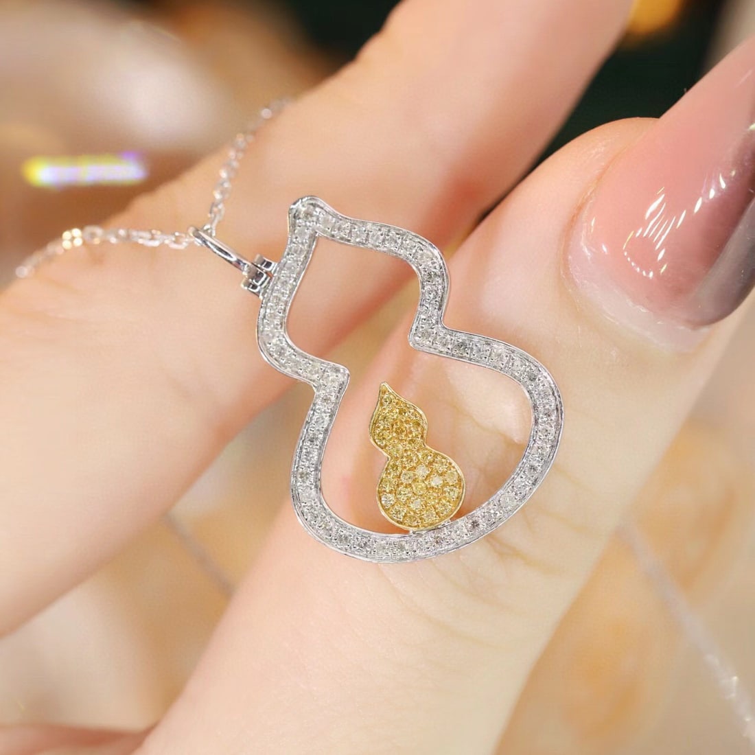 14k Gold 0.38 Ctw Natural Yellow Diamond & Diamond Necklace - 2