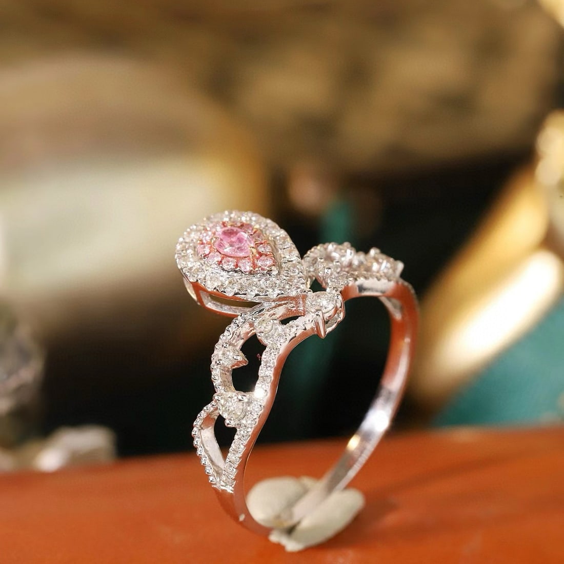 14k Gold 0.49 Ctw Natural Pink Diamond & Diamond Ring - 3