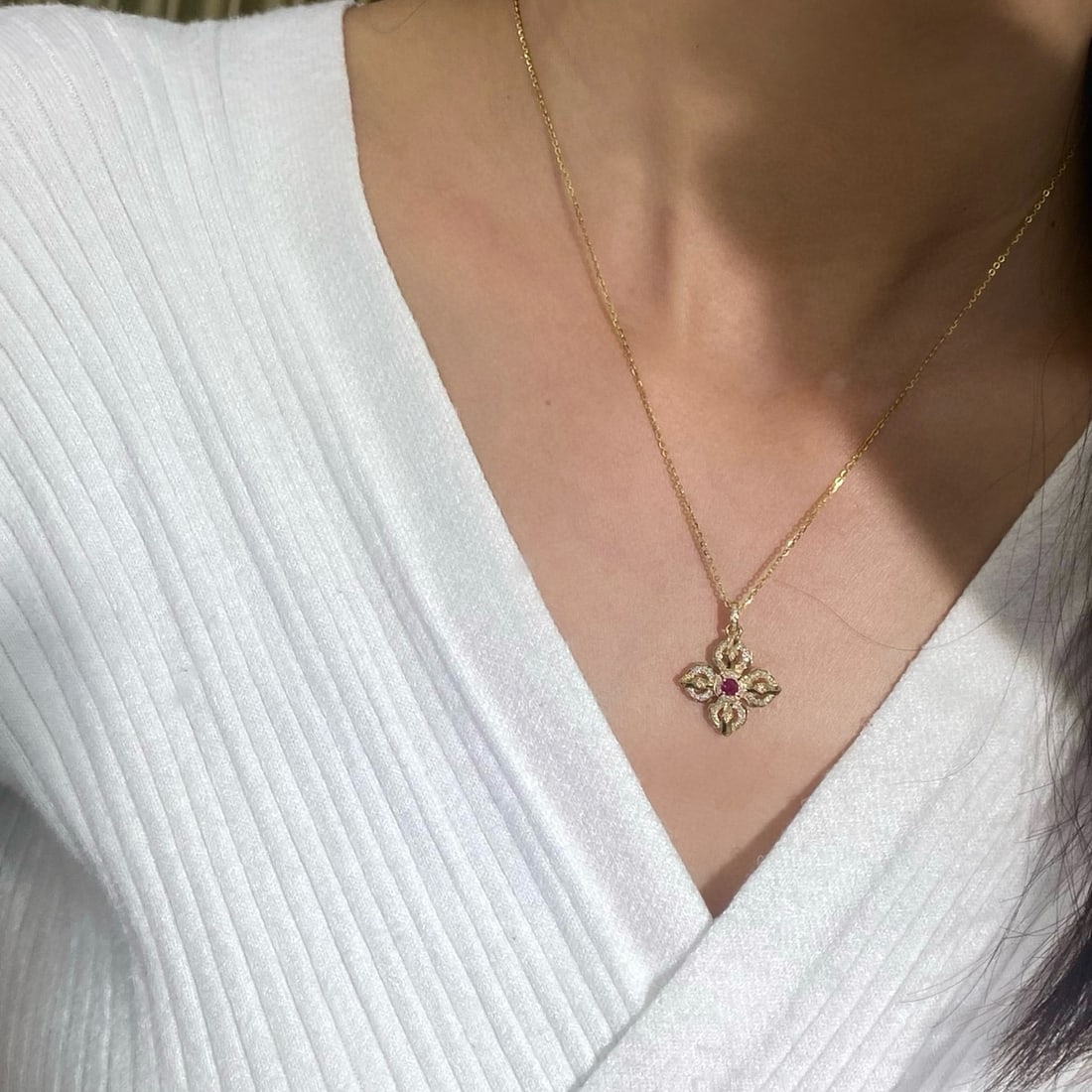 14k Gold 0.31 Ctw Natural Ruby & Diamond Pendant( Without Chain ) - 8