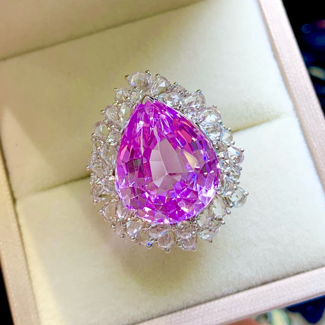 14k Gold 22.8 Ct Natural Kunzite & Sapphire Ring - 4
