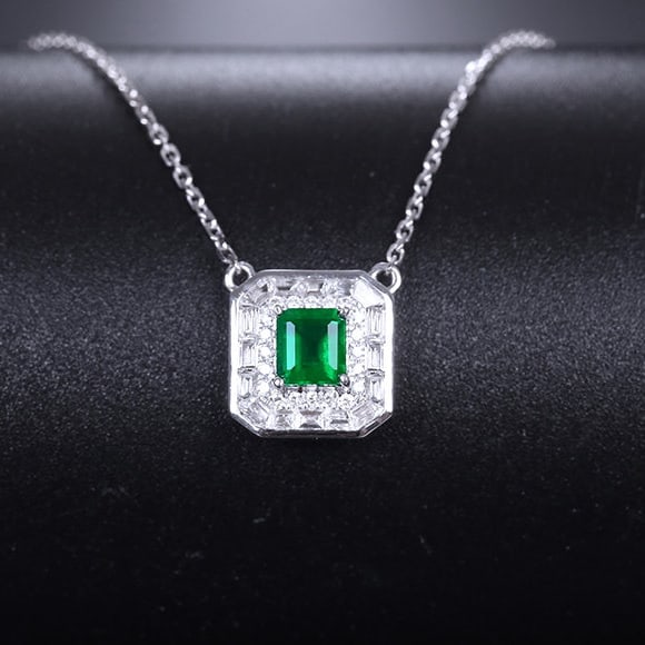 14k Gold 0.61 Ctw Vivid Green Natural Emerald & Diamond Necklace: Ref:231136019 // gold content:14k gold // main gemstone:emerald // shape:octagonal // carat weight:0. 34ct // color:vivid green // treatment:natural // // adjacent gemstone 2 : diamond //