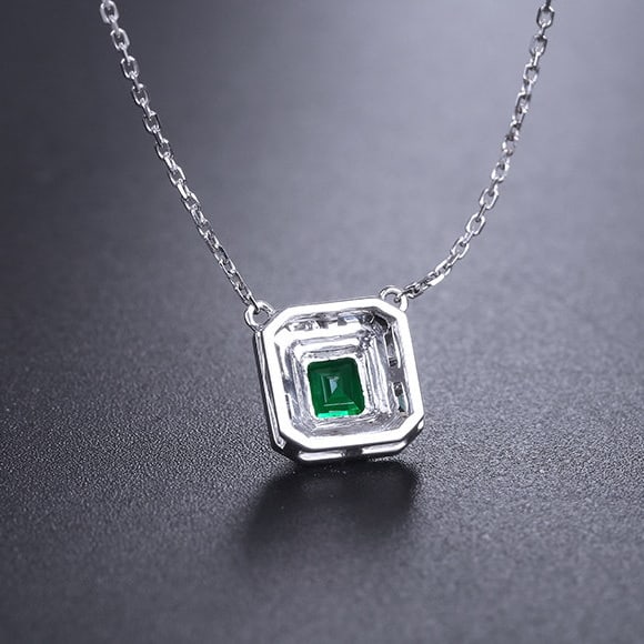 14k Gold 0.61 Ctw Vivid Green Natural Emerald & Diamond Necklace - 5