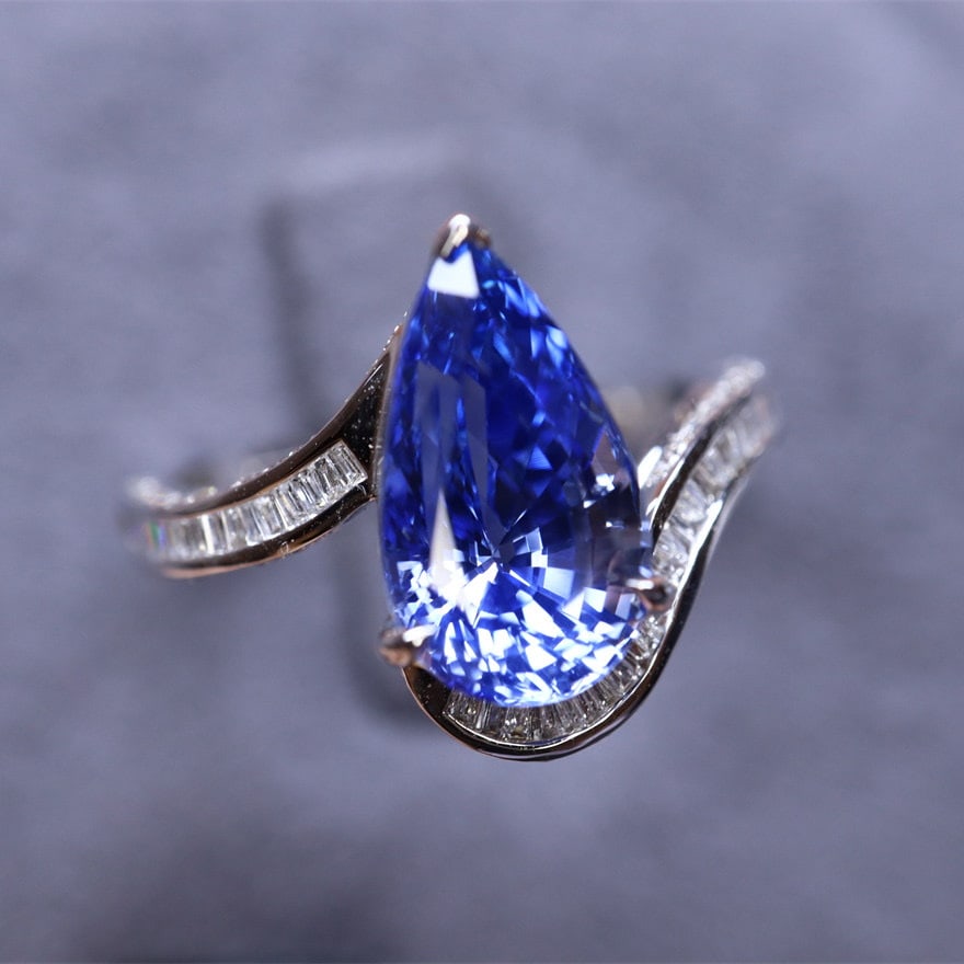 14k Gold 3.33 Ctw Natural Sapphire & Diamond Ring - 6