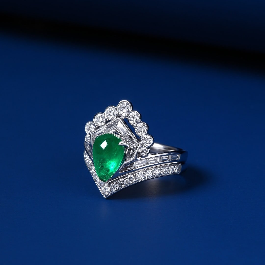 14k Gold 2.80 Ctw Vivid Green Natural Emerald & Diamond Ring - 2