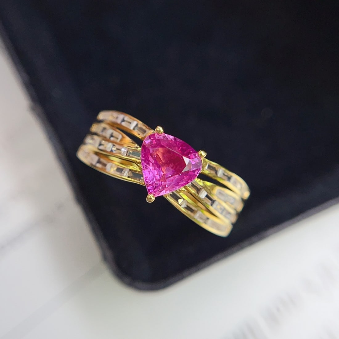 14k Gold 1.10 Ct Natural Ruby & Sapphire Ring - 2