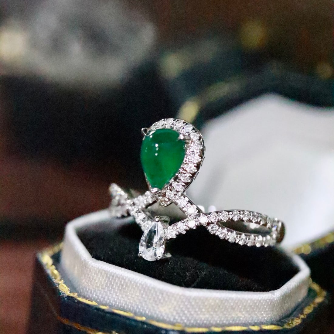 14k Gold 0.81 Ctw Natural Emerald & Diamond Ring - 2