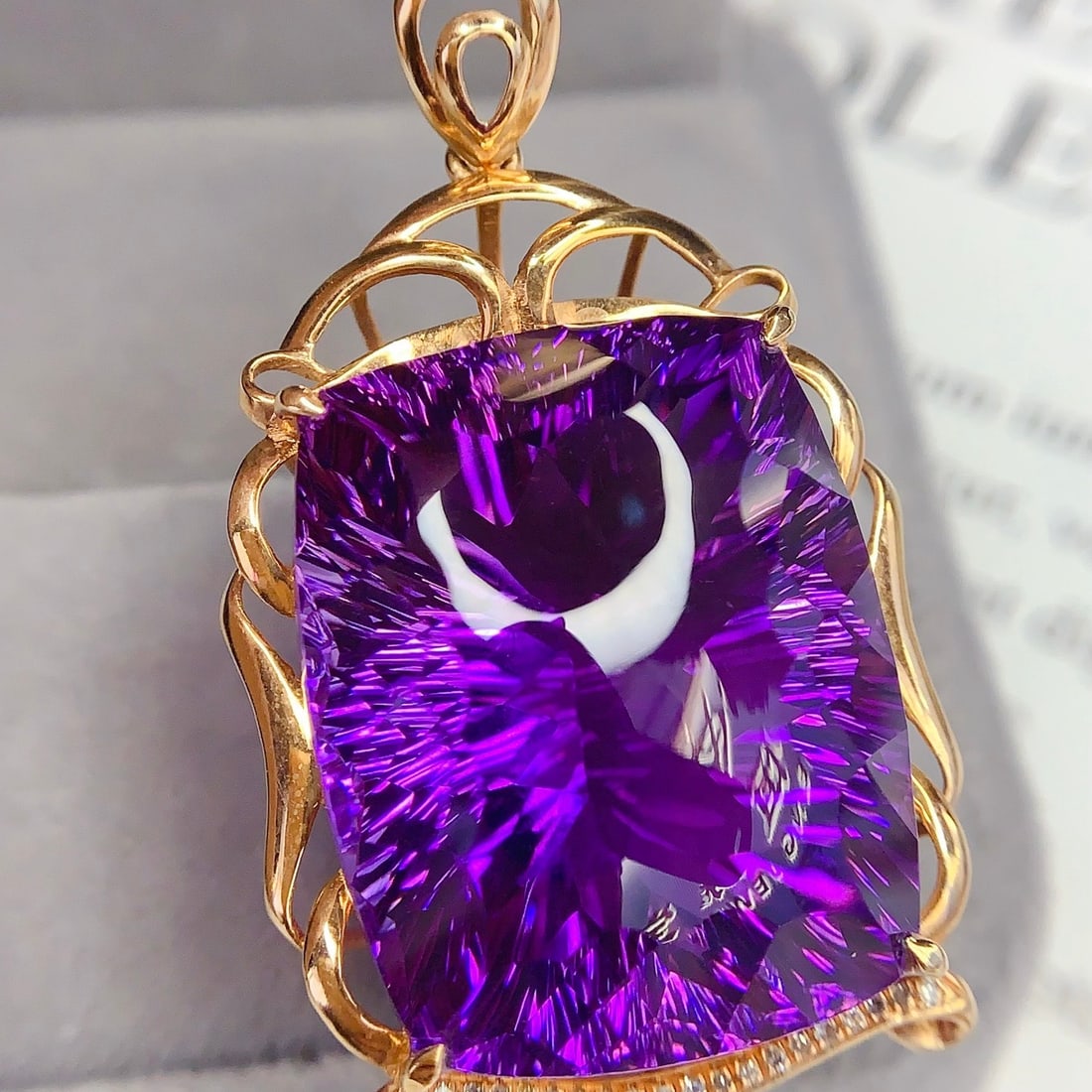 14k Gold 45.3 Ct Natural Amethyst & Diamond Pendant( Without Chain ) - 3