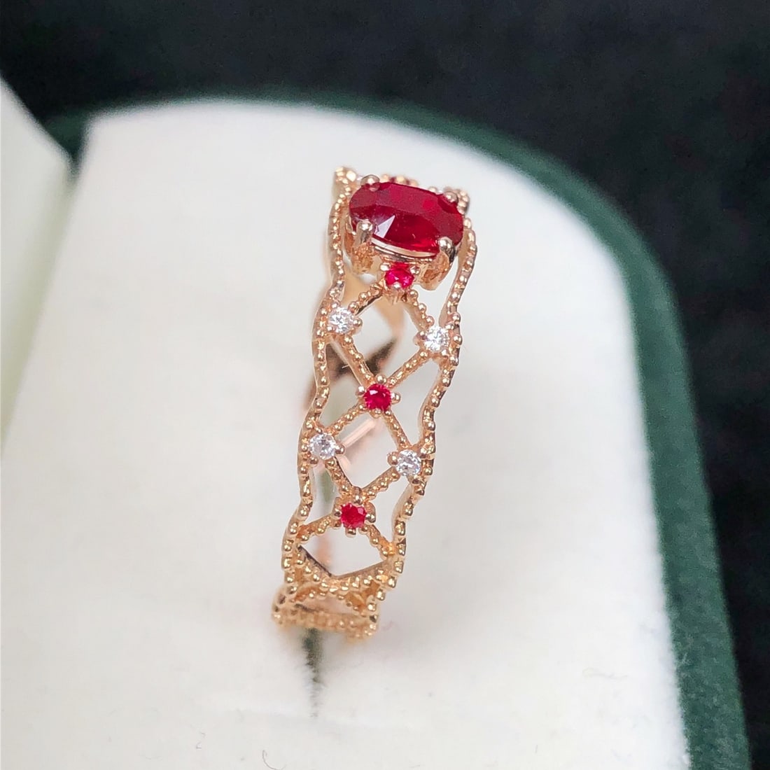 14k Gold 0.33 Ctw Natural Ruby & Diamond Ring - 3