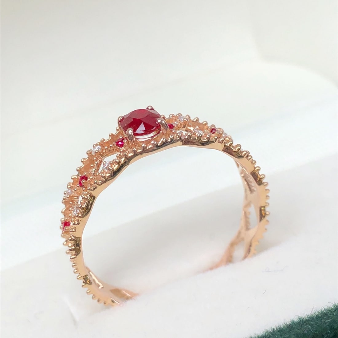 14k Gold 0.33 Ctw Natural Ruby & Diamond Ring - 4