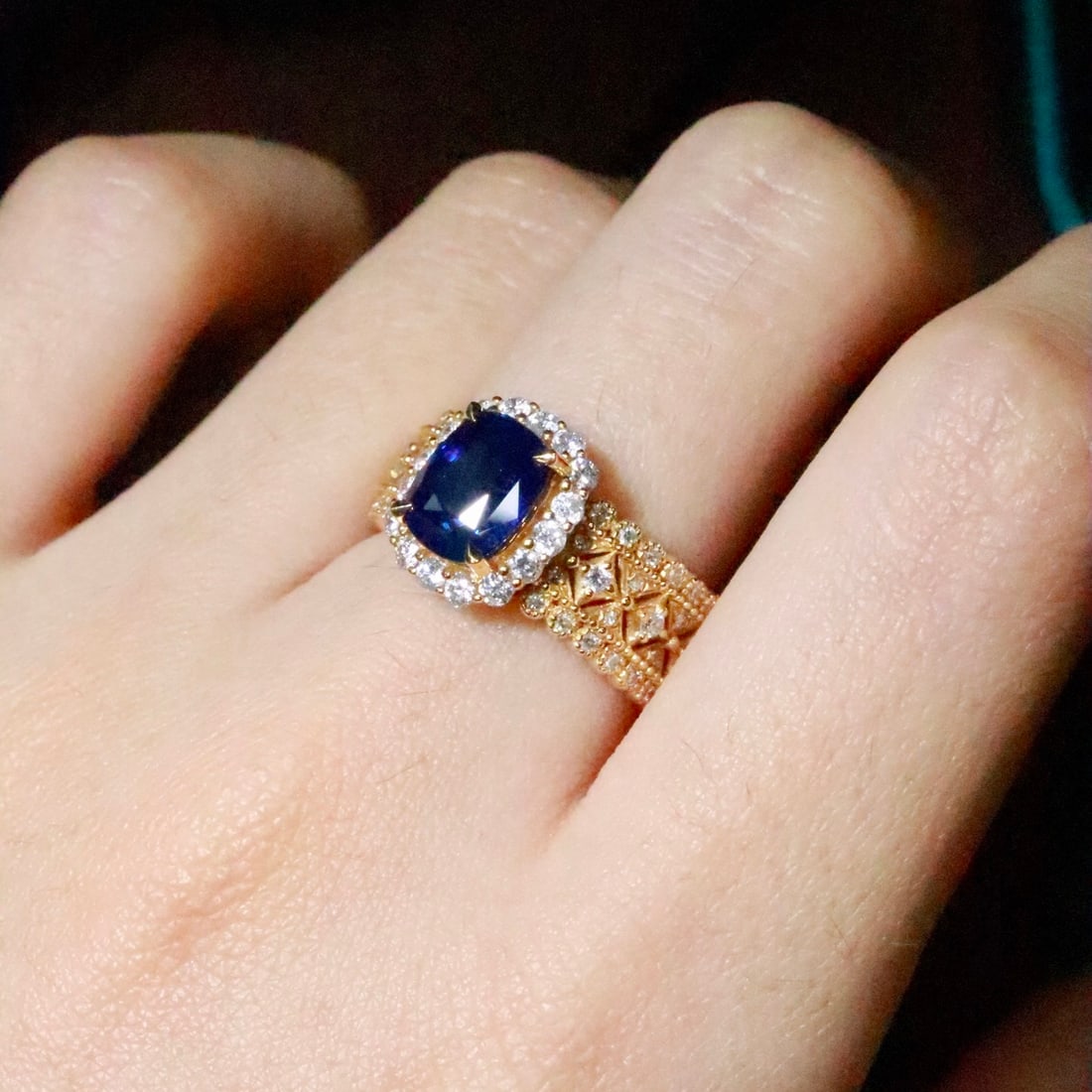 14k Gold 2.65 Ctw Natural Sapphire & Diamond Ring - 6